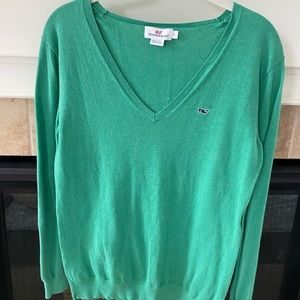 Vineyard Vines sweater